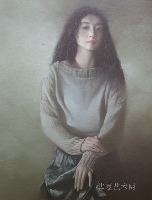 华夏艺术网-灰毛衣